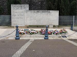 2024 03 26 TOULON TRAGEDIE DE LA RUE D ISLY A ALGER 26 03 1962  (49)